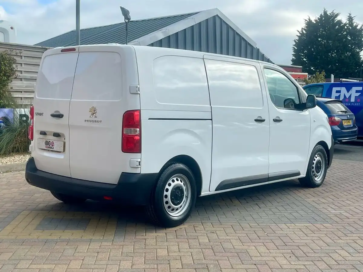 2018-peugeot-expert-16bluehdi-professional-standard-1000-115-ss-big-4