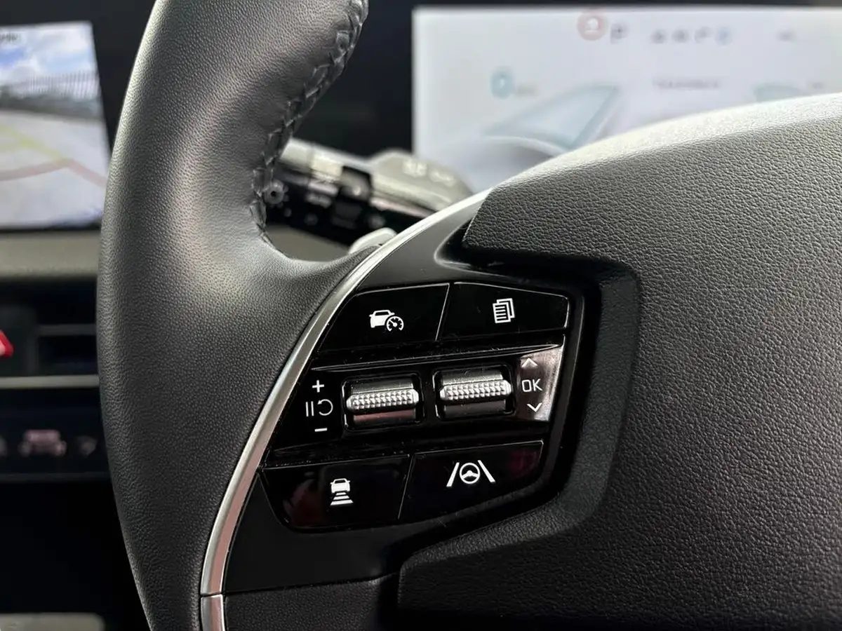 2024-kia-ev6-e-air-774kwh-lithium-ion-big-15