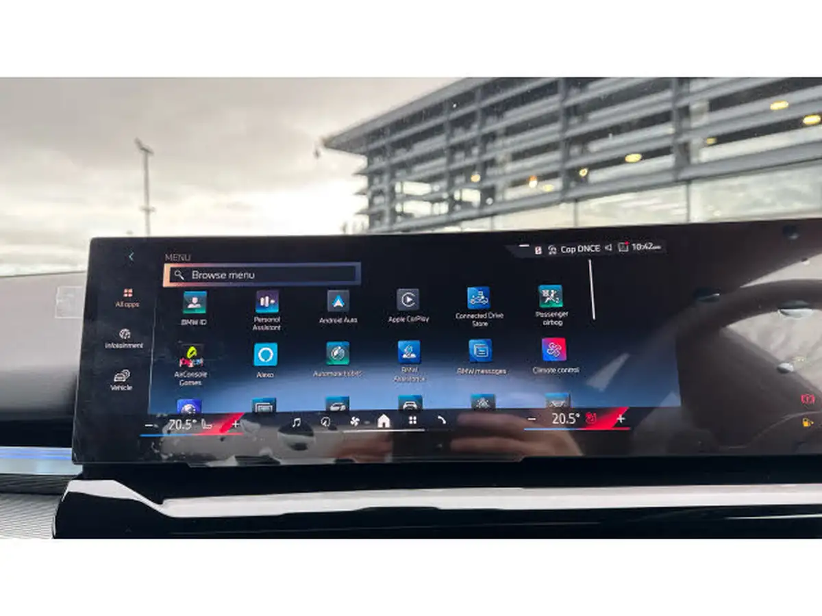 2025-bmw-5-series-20-520i-m-sport-mht-saloon-4d-big-51
