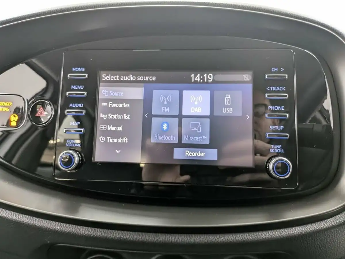 2023-toyota-aygo-x-10-vvt-i-pure-big-16