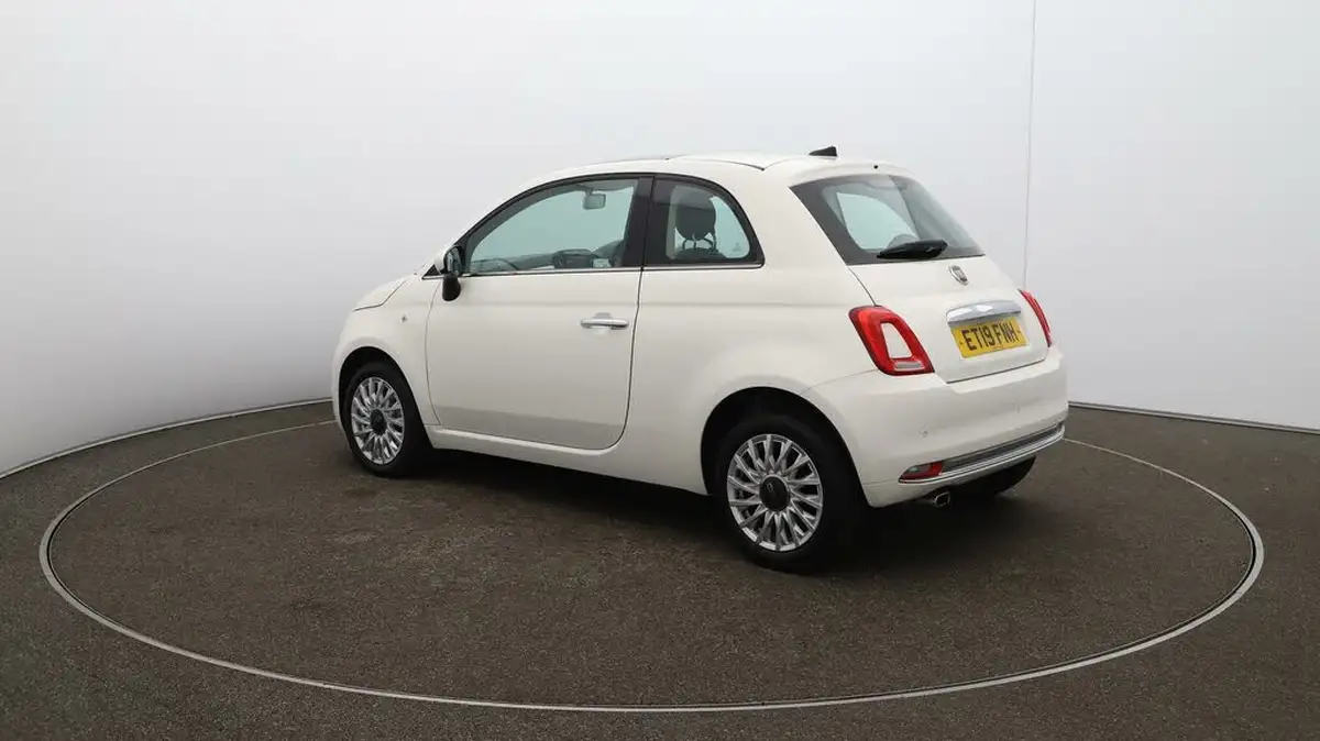 2019-fiat-500-12-lounge-ss-big-54