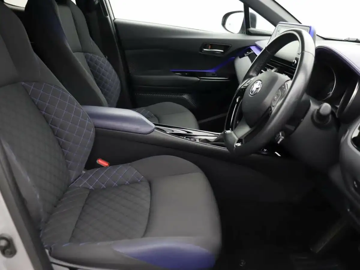 2020-toyota-c-hr-18-vvt-i-dynamic-big-20