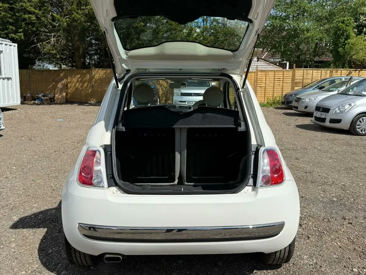 2013-fiat-500-09-lounge-big-8
