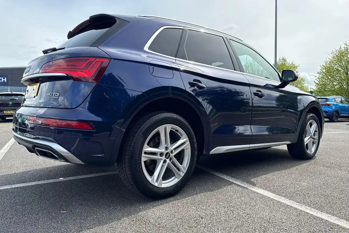 2020-audi-q5-20-40-tdi-s-line-204ps-sportback-big-32