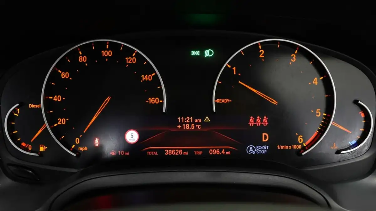 2019-bmw-3-series-20td-320d-sport-188bhp-saloon-4d-auto-big-9