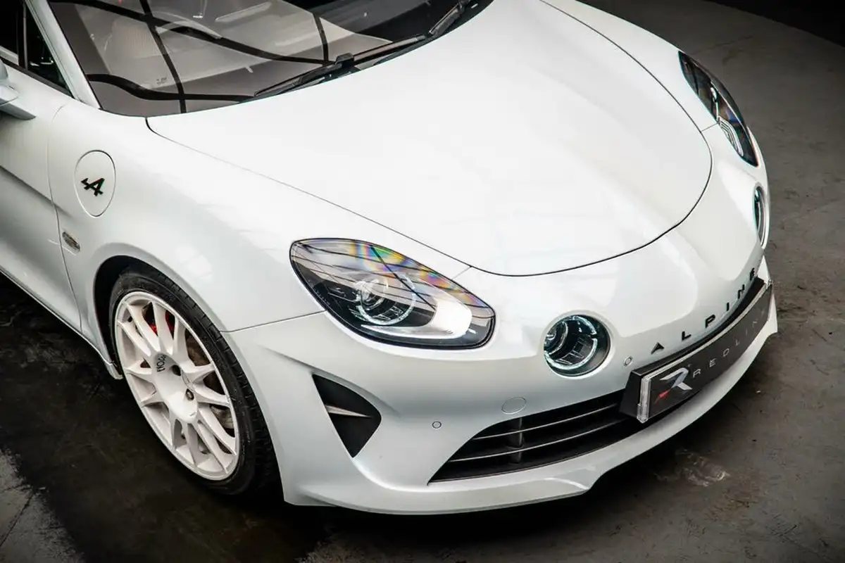 2020-alpine-a110-18-t-s-big-10