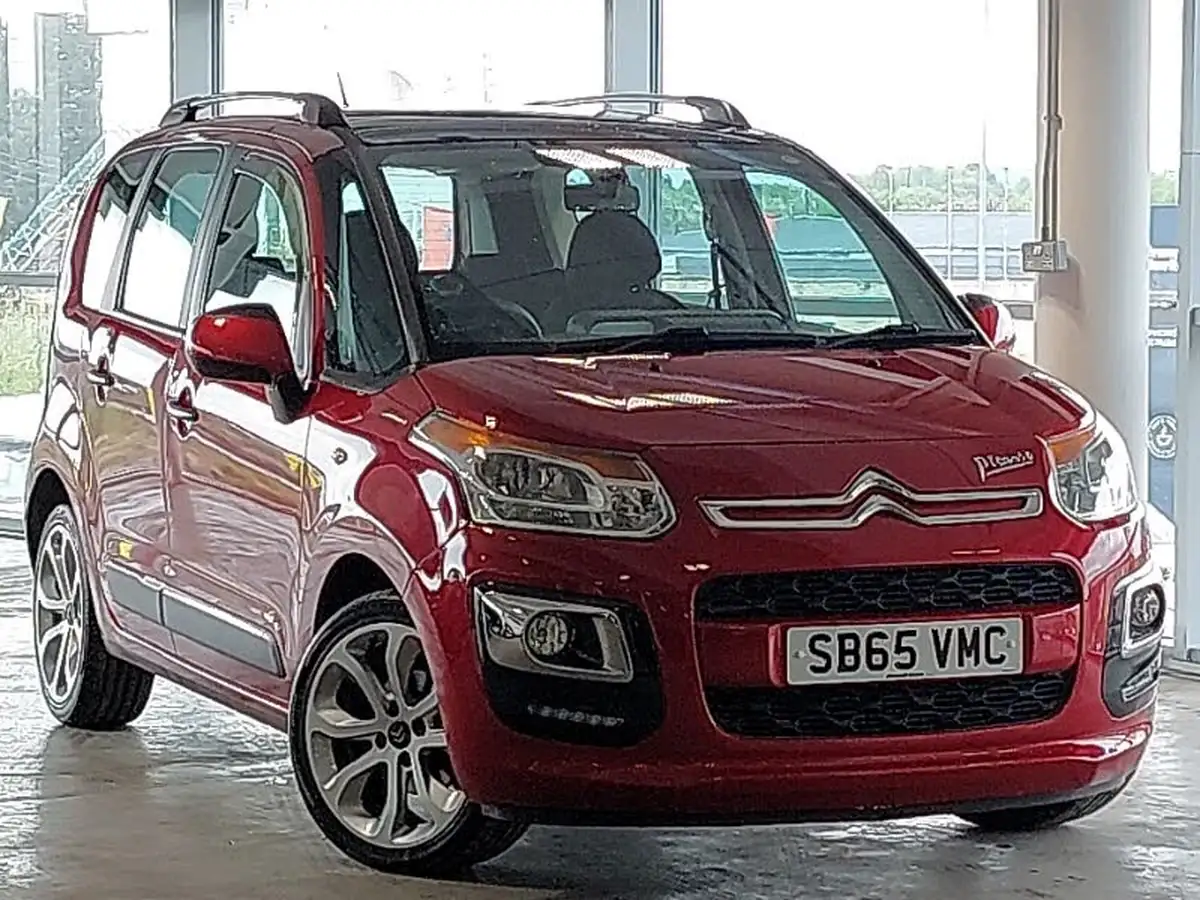 2015-citroen-c3-picasso-16bluehdi-selection-big-0