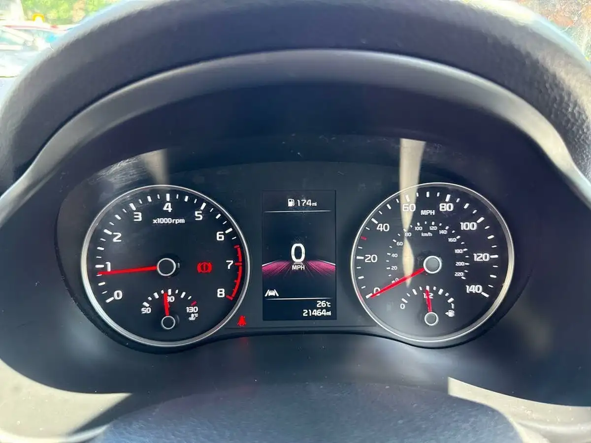 2022-kia-stonic-10-t-gdi-2-big-15