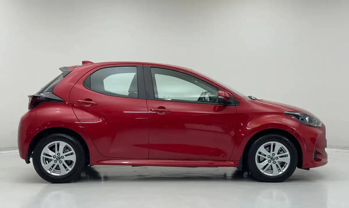 2022-mazda-mazda2-15-agile-big-1