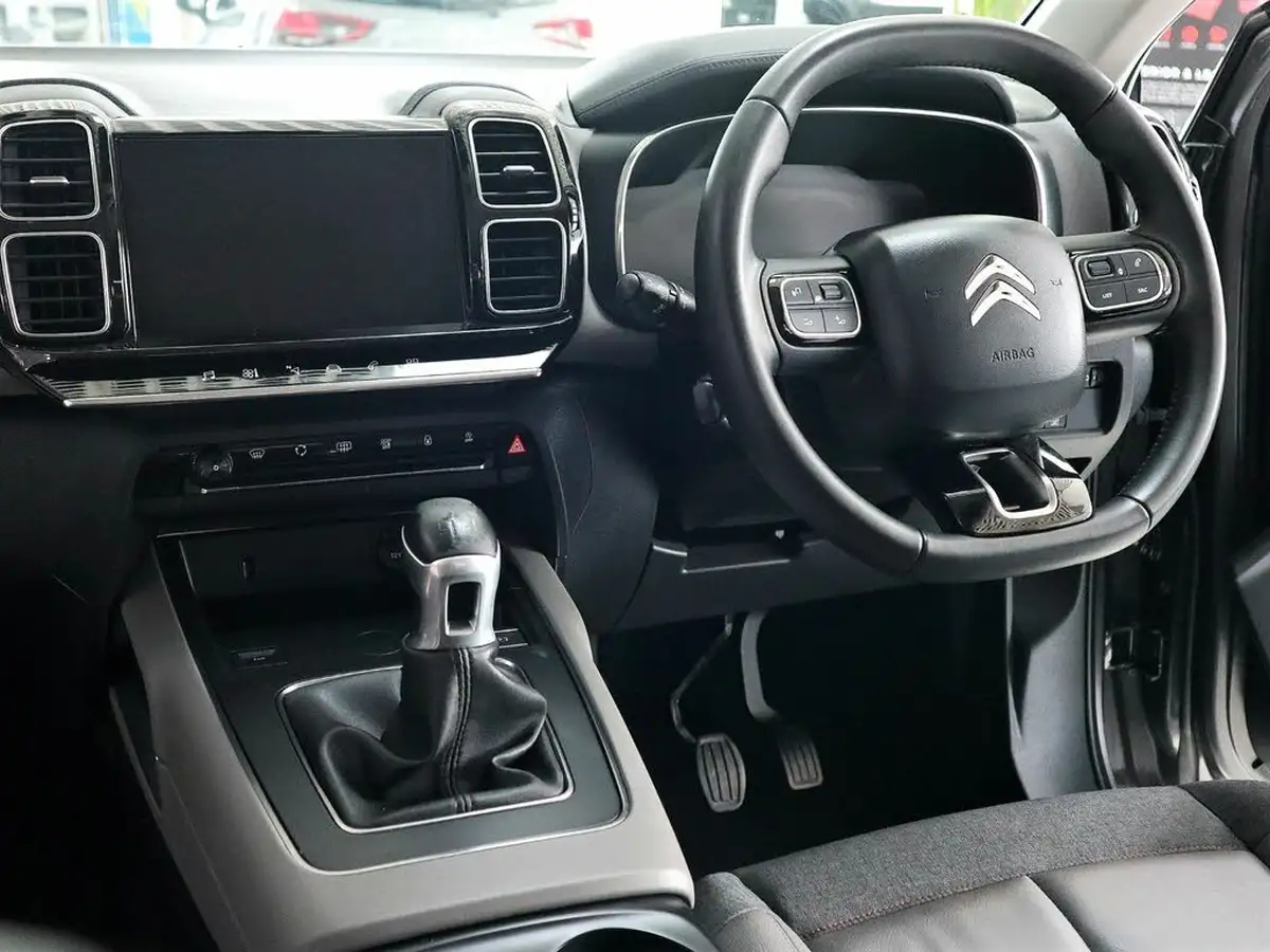 2019-citroen-c5-aircross-12-puretech-flair-big-21