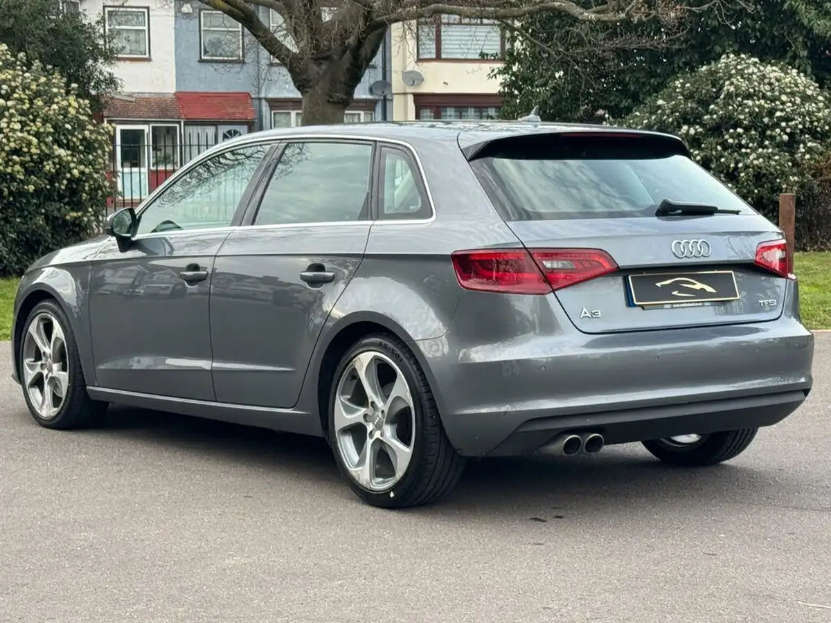 2013-audi-a3-18-tfsi-sportback-5d-1798cc-s-tronic-13my-big-7
