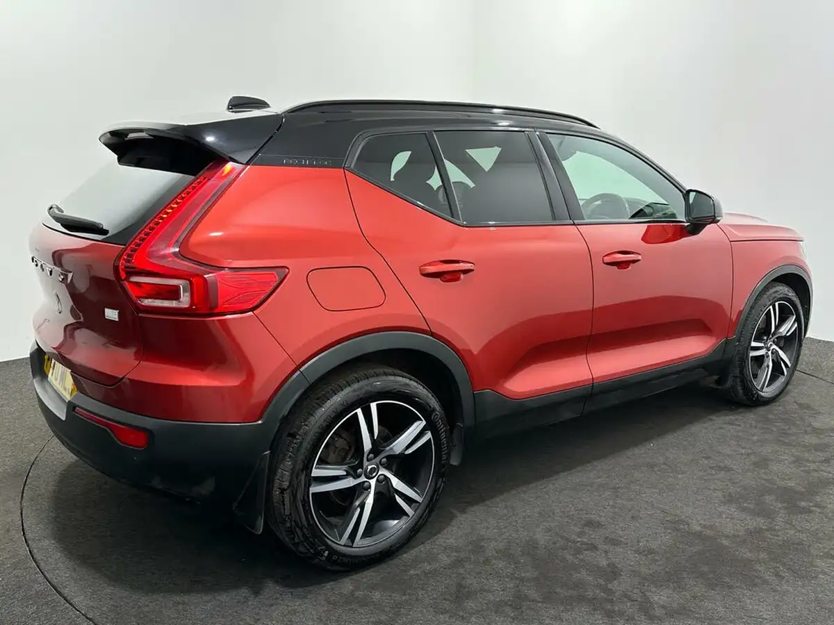 2021-volvo-xc40-15-t5-r-design-262bhp-big-45