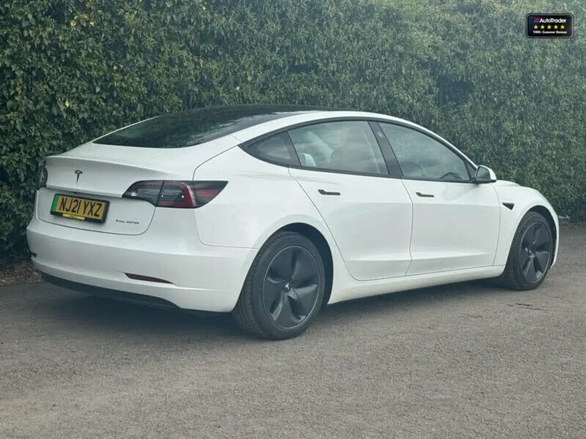 2021-tesla-model-3-e-long-range-4x4-big-2