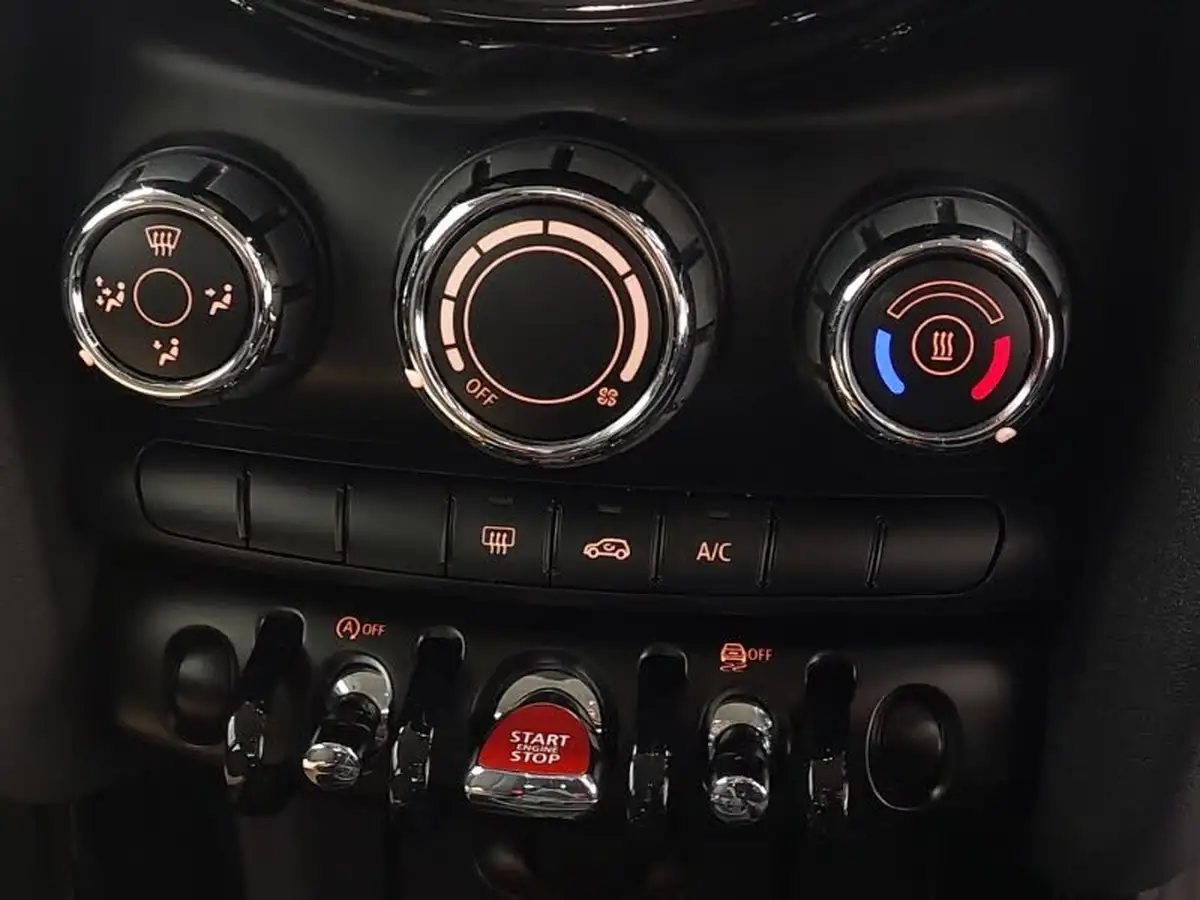 2021-mini-cooper-15-cooper-classic-hatchback-5d-big-14