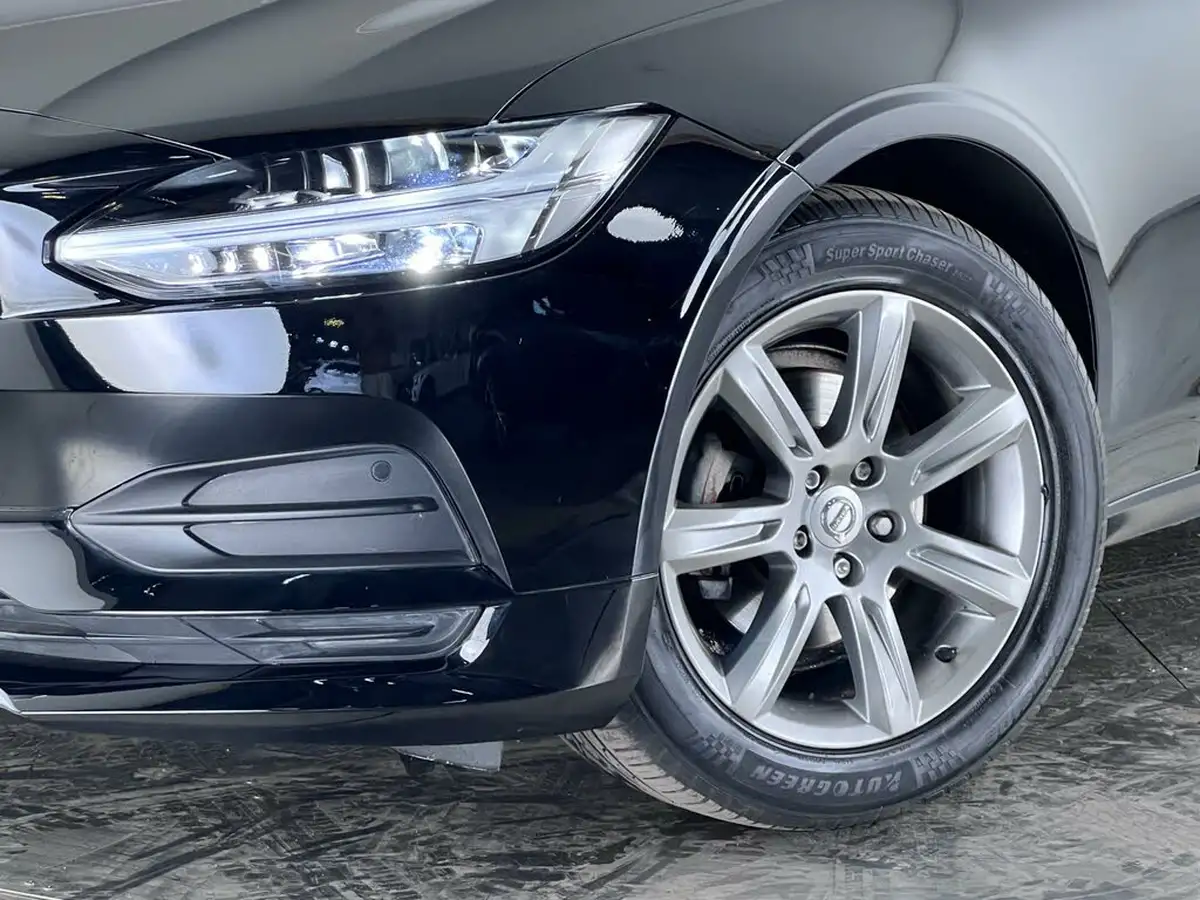 2018-volvo-v90-20td-d4-momentum-big-38