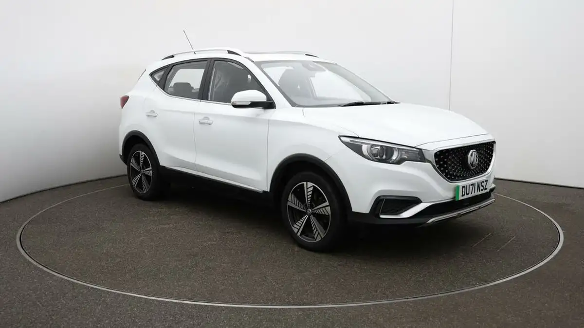 2021-mg-zs-suv-e-exclusive-ev-big-1