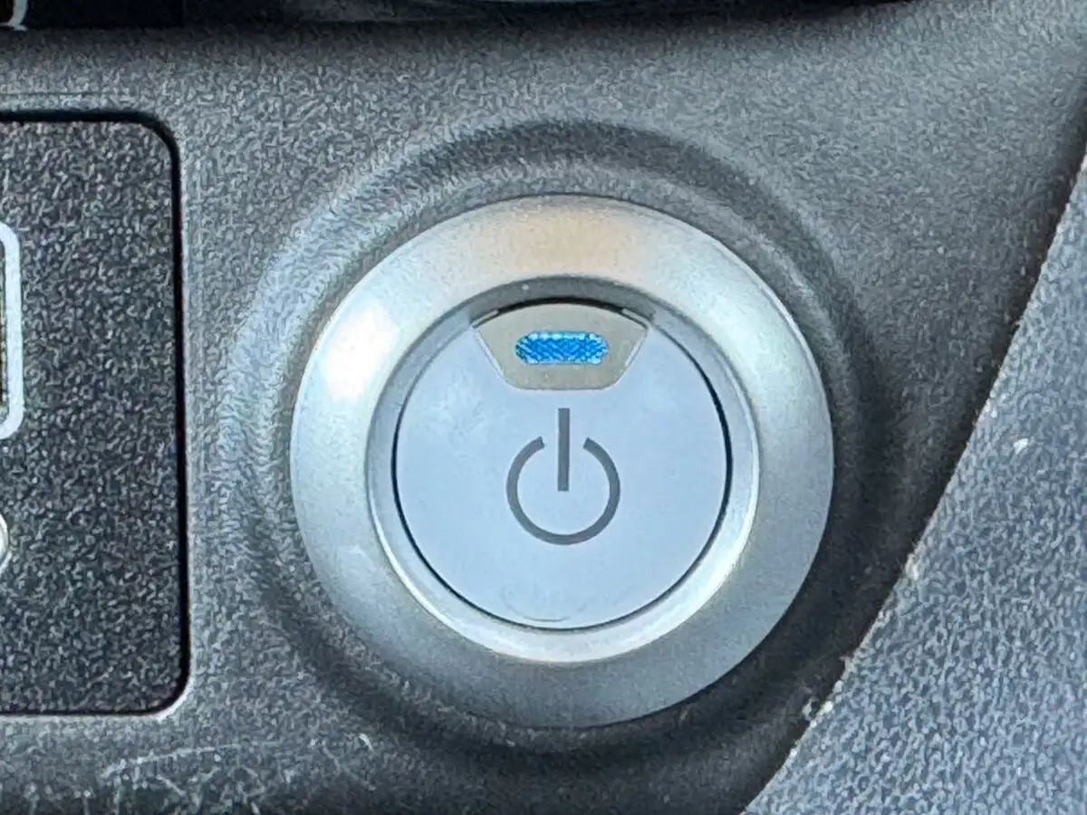 2020-nissan-leaf-e-tekna-big-22