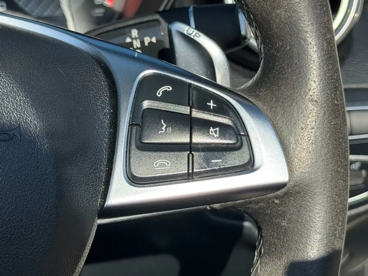 2018-mercedes-benz-c-class-40-c63-amg-s-510ps-premiumss-cabriolet-2d-7g-tronic-plus-big-24