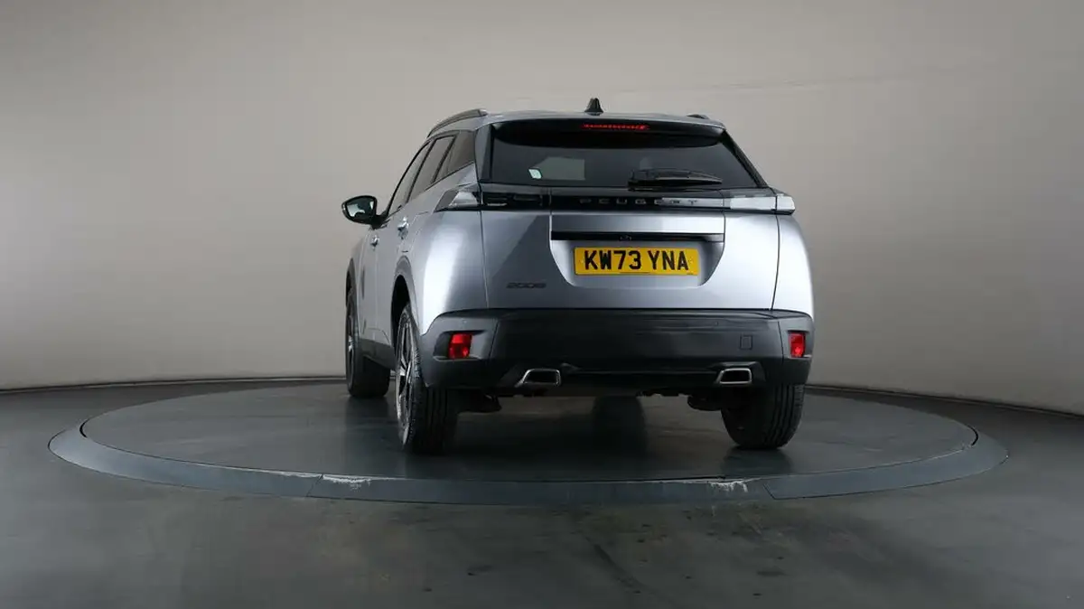 2023-peugeot-2008-suv-12-puretech-allure-big-37