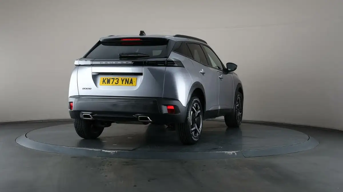 2023-peugeot-2008-suv-12-puretech-allure-big-61