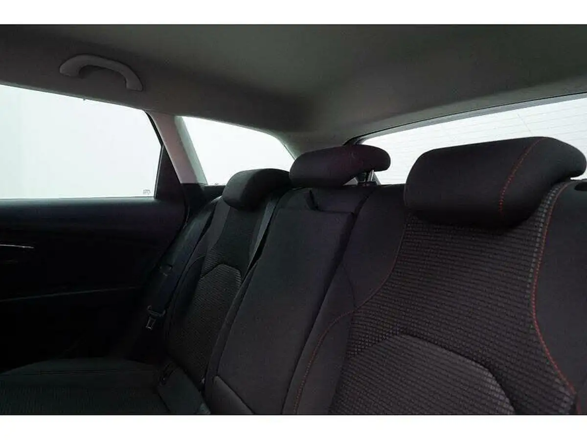 2020-seat-leon-15-tsi-evo-fr-130ps-estate-big-39