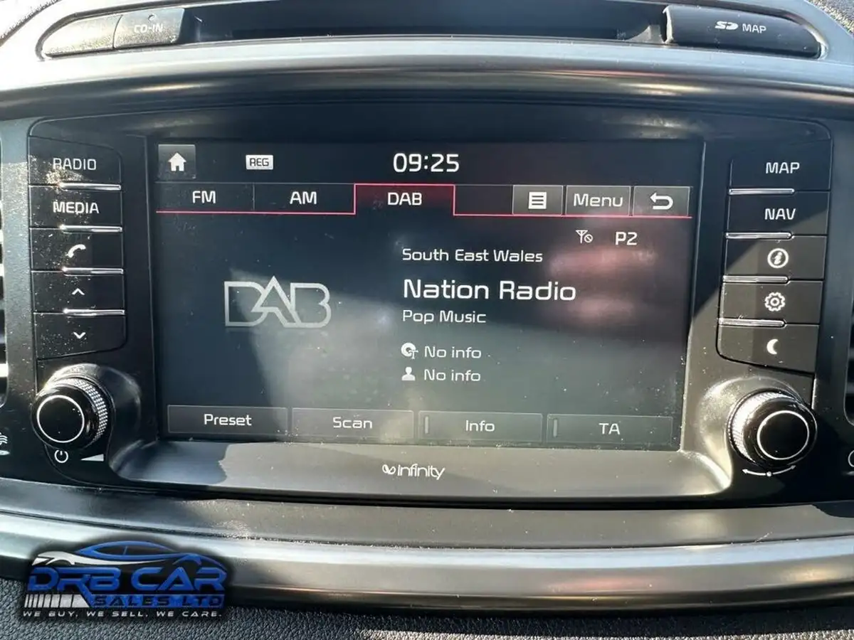 2017-kia-sorento-22-crdi-kx-4-big-28