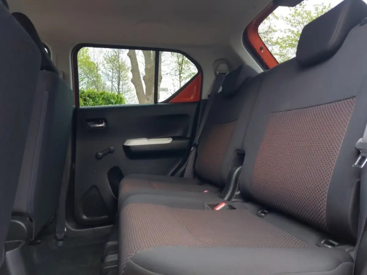 2018-suzuki-ignis-12-dualjet-sz-t-big-5