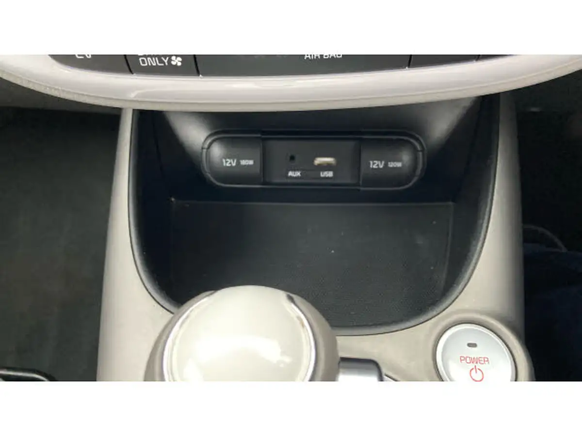 2018-kia-soul-ev-ev-big-30