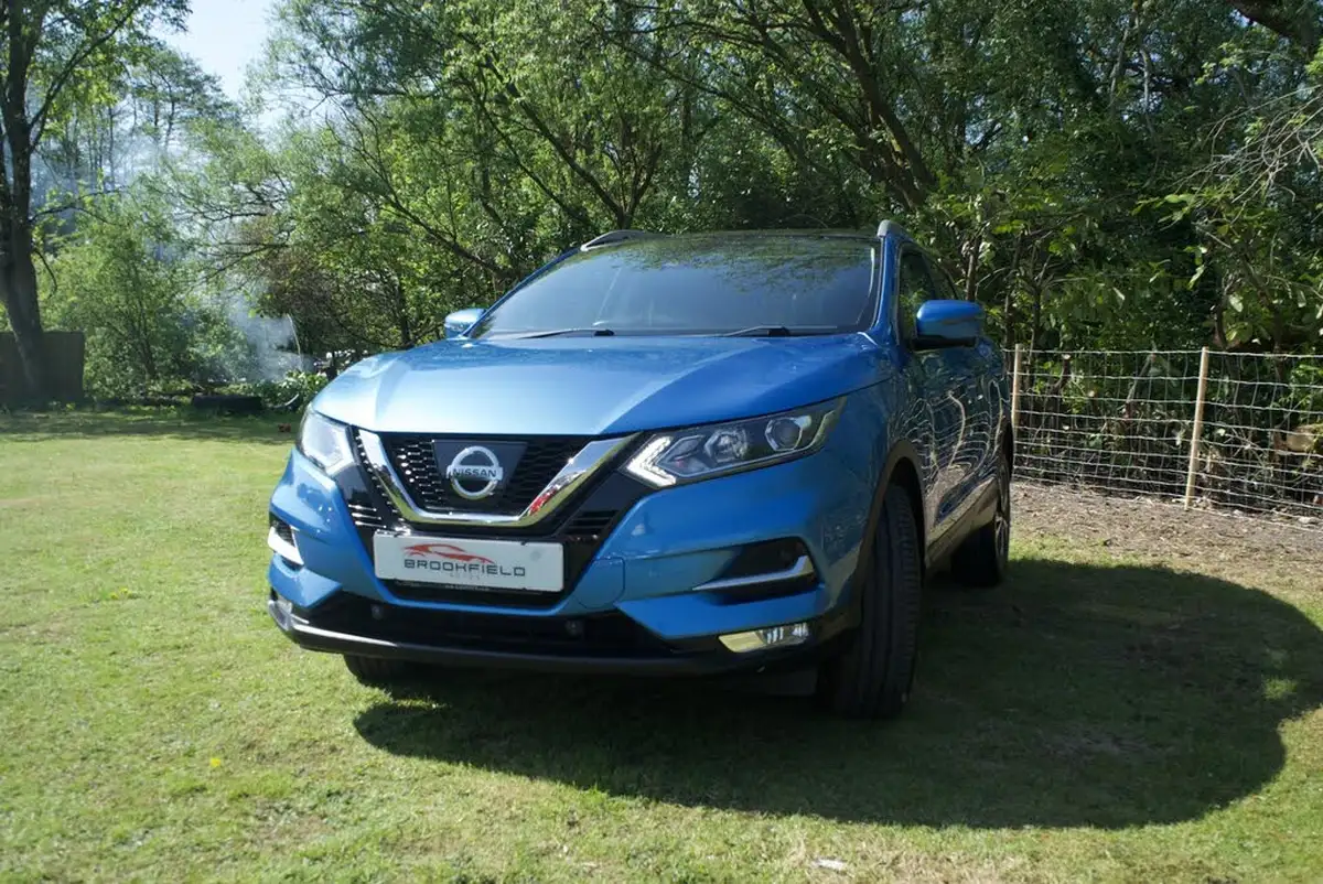 2018-nissan-qashqai-12-dig-t-n-connecta-big-3