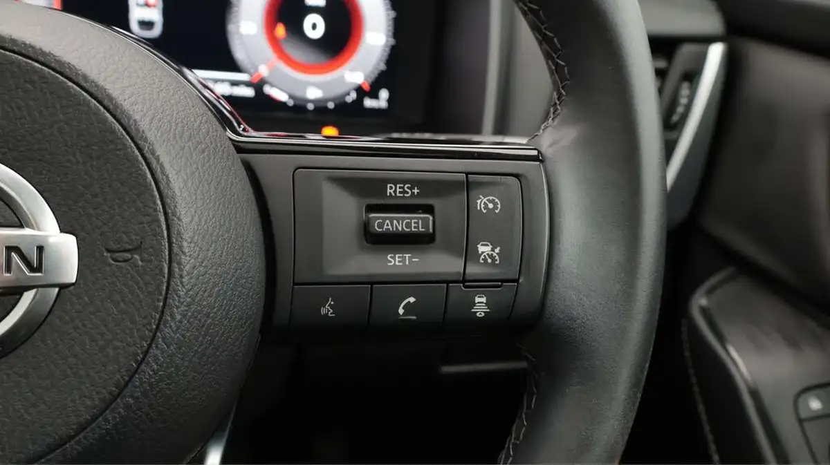 2022-nissan-qashqai-13-dig-t-n-connecta-140ps-big-24
