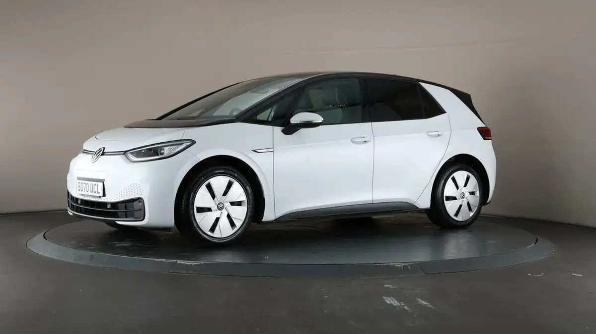2020-volkswagen-id3-e-business-big-34