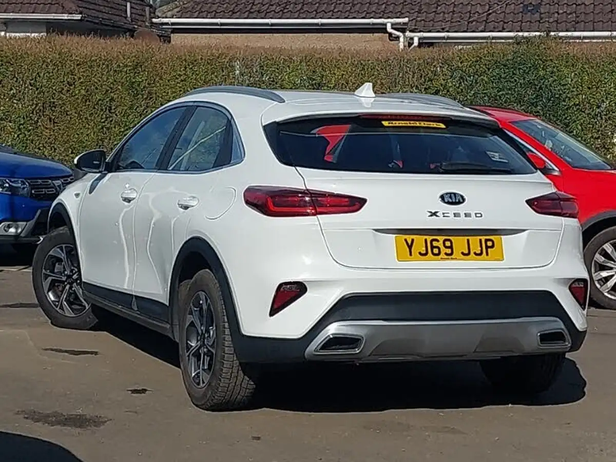2020-kia-xceed-10-t-gdi-2-big-1