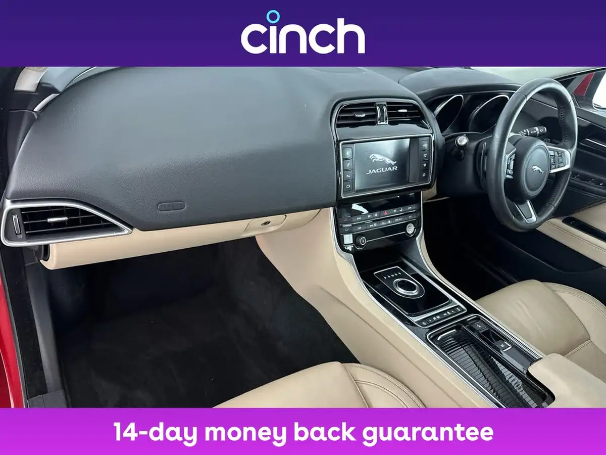 2017-jaguar-xe-20i-prestige-200ps-ss-1999cc-big-9