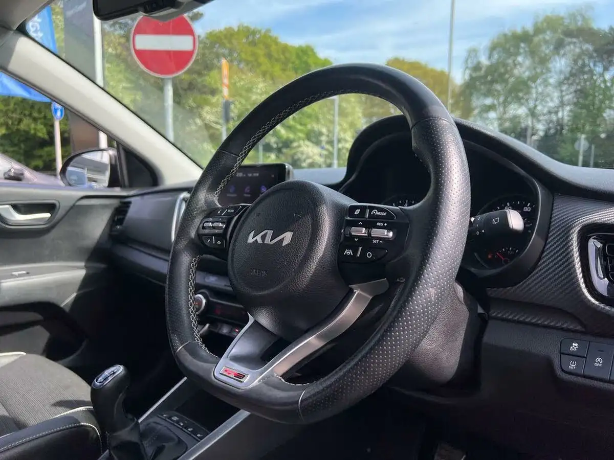 2021-kia-stonic-10-t-gdi-gt-line-s-big-25
