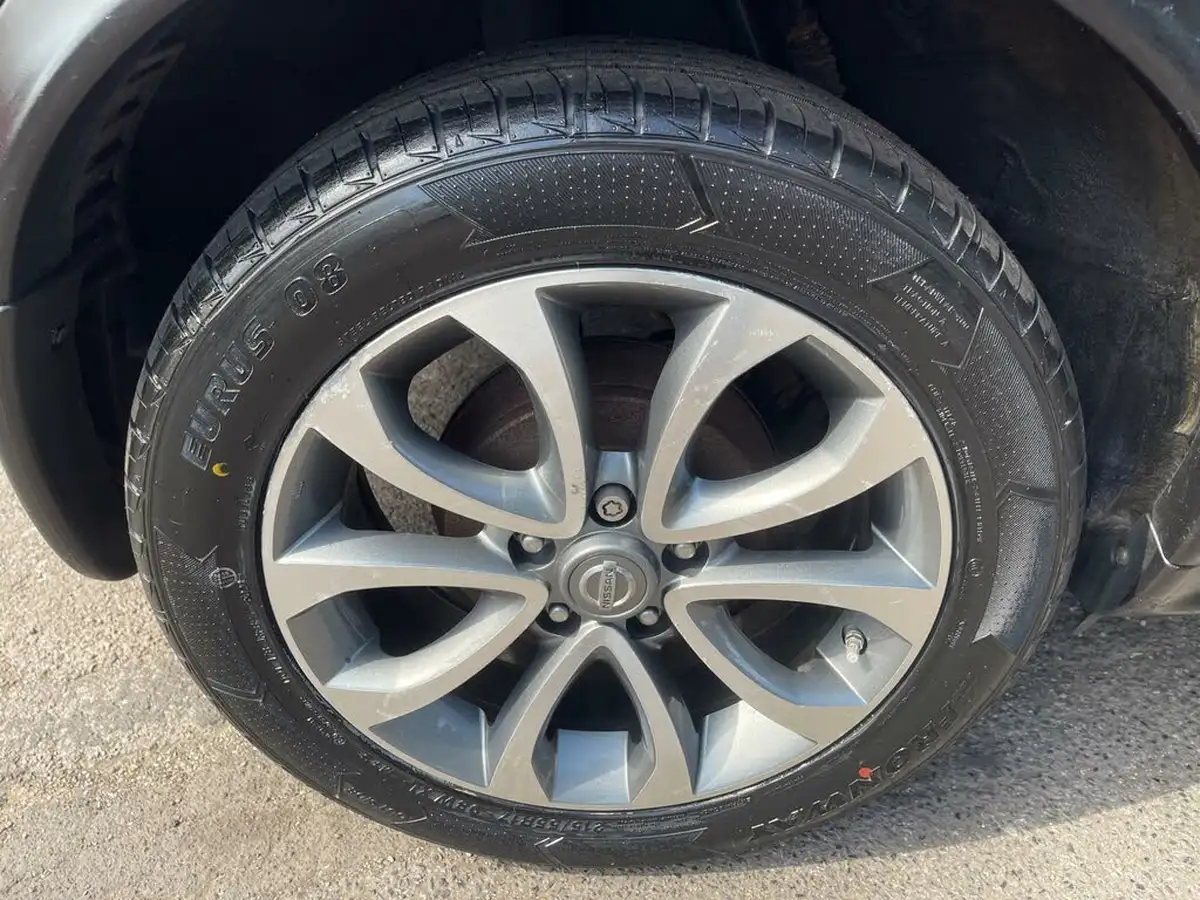 2015-nissan-juke-16-tekna-117ps-1598cc-xtronic-cvt-big-34
