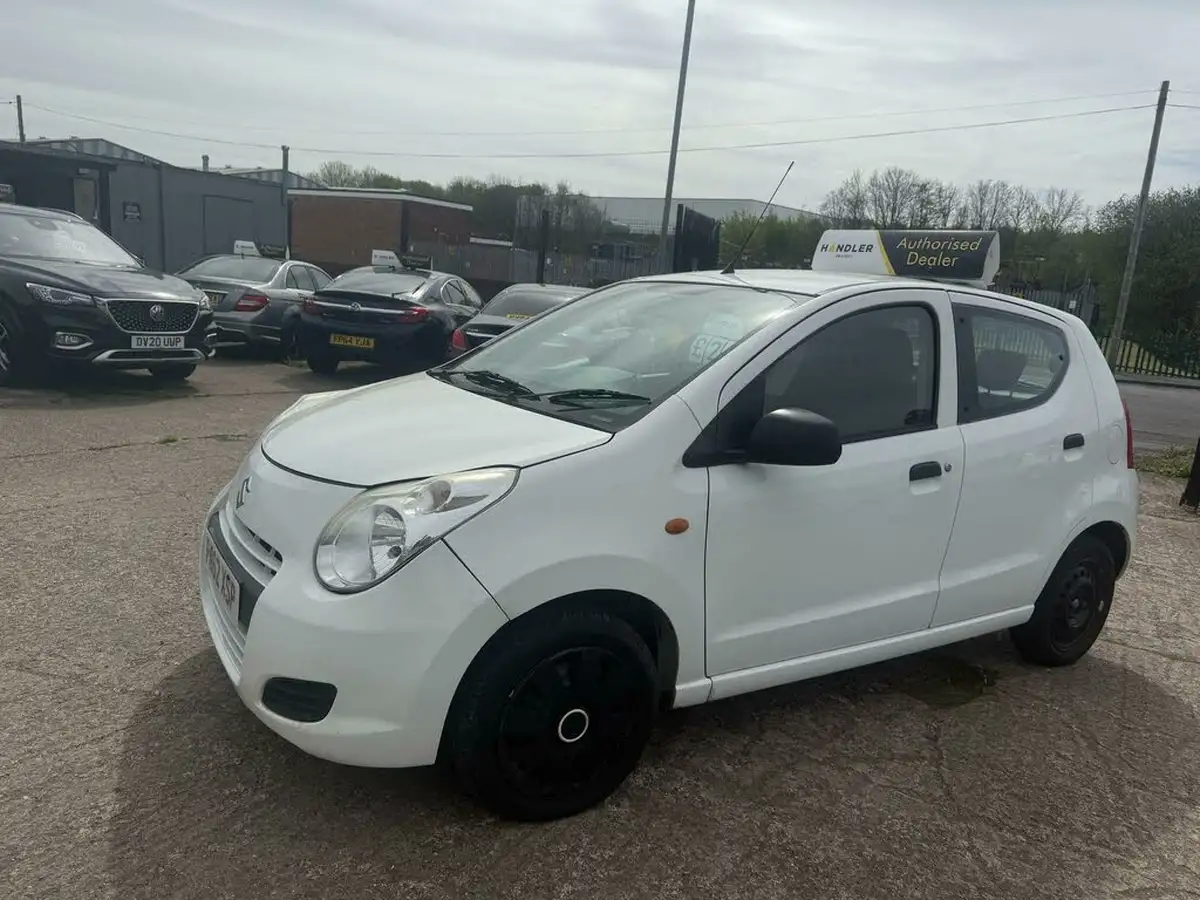 2012-suzuki-alto-10-sz-big-3