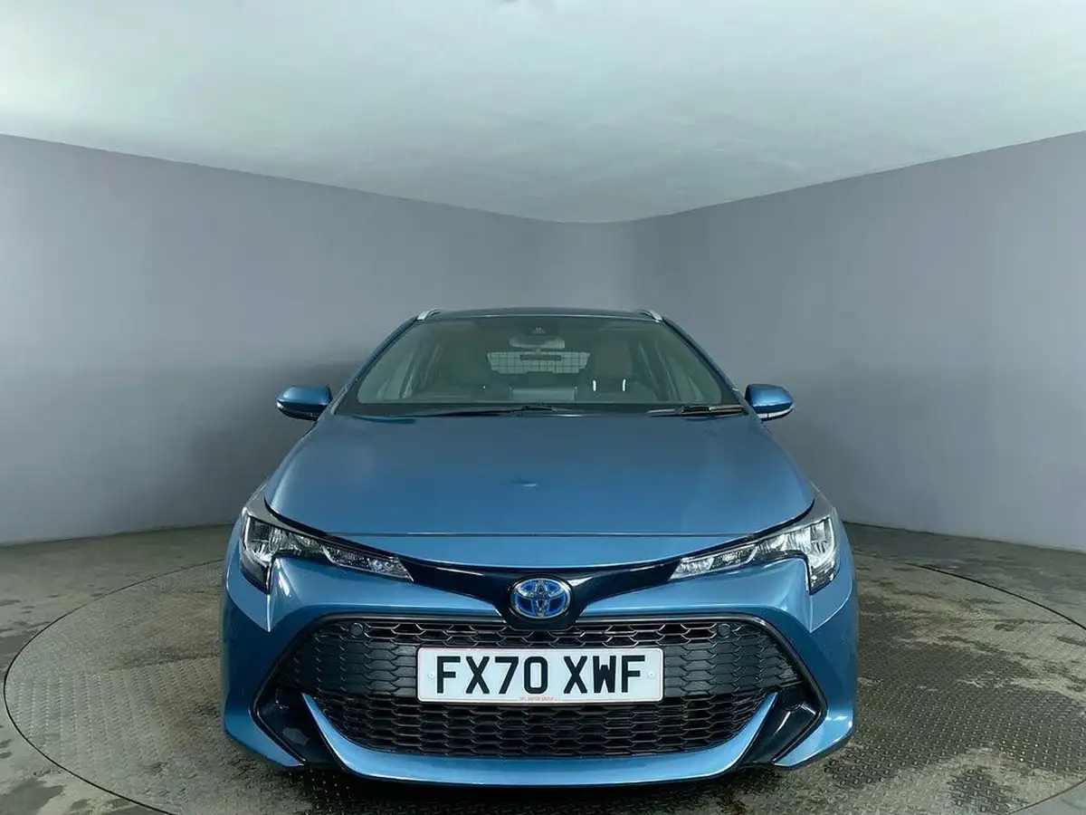 2020-toyota-corolla-18-vvt-i-icon-tech-spare-wheel-touring-sports-5d-big-2