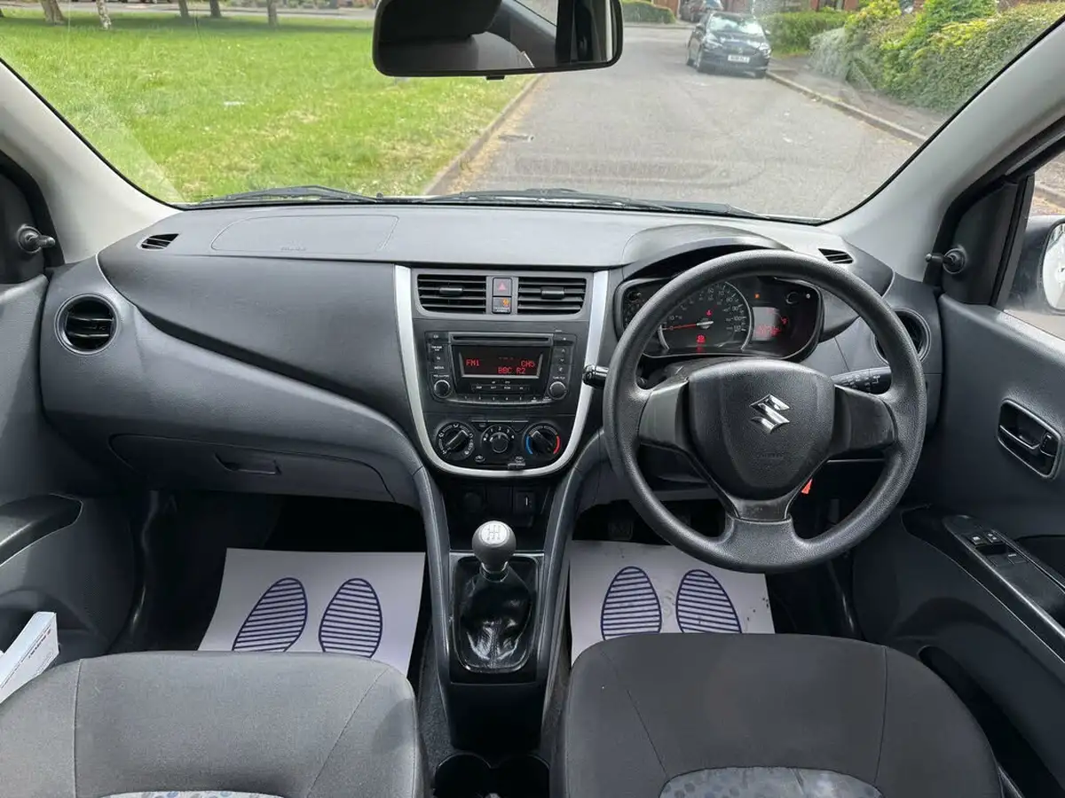2017-suzuki-celerio-10-sz2-big-12