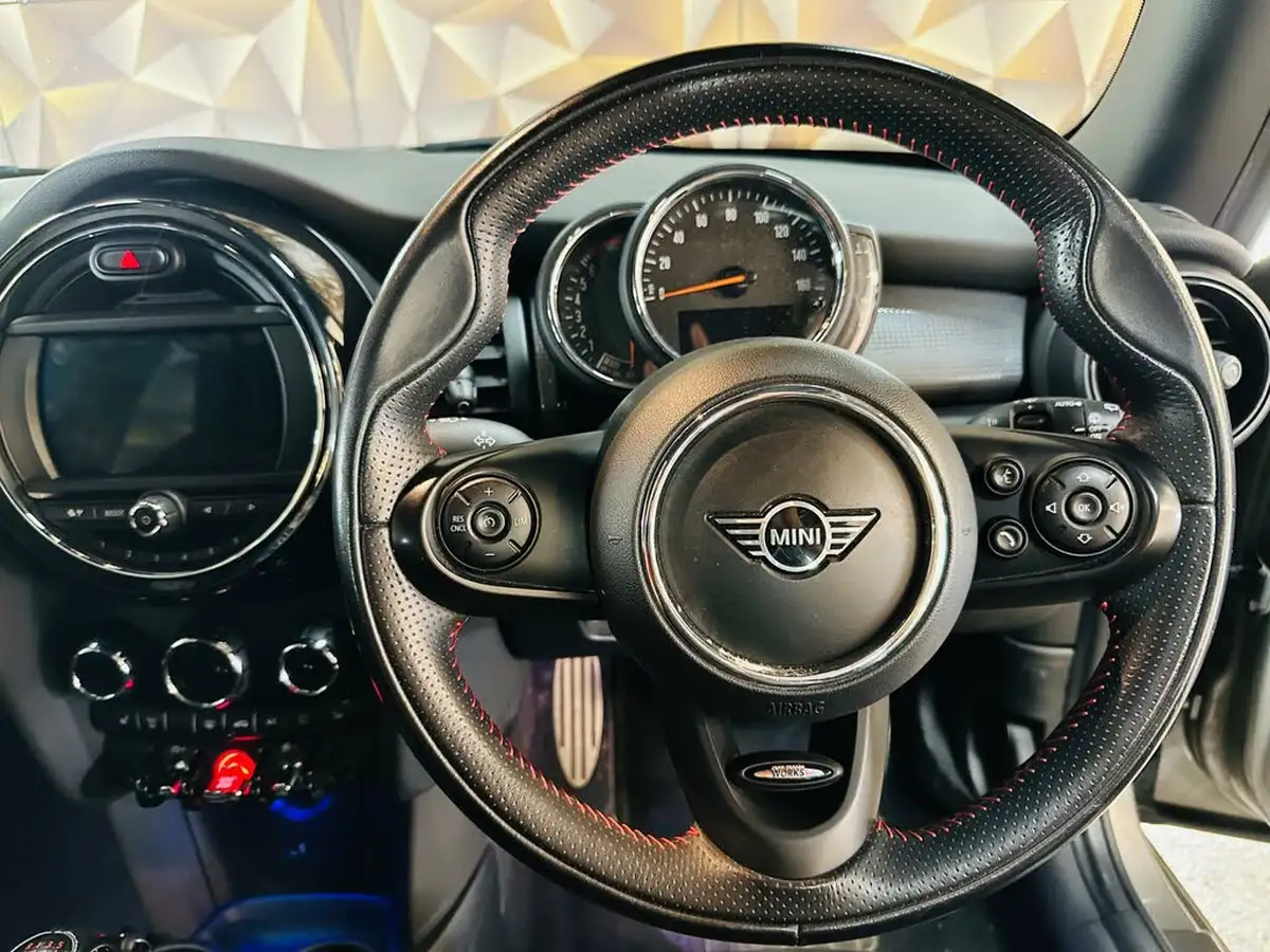 2020-mini-cooper-15-cooper-sport-hatchback-3d-big-36