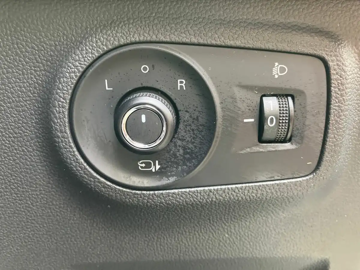 2023-mg-zs-suv-10t-gdi-exclusive-auto-big-27