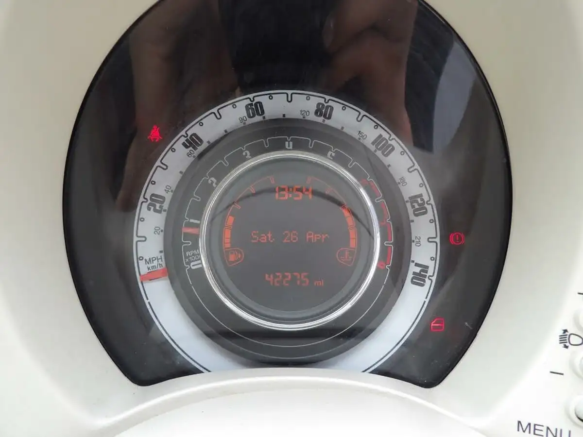 2014-fiat-500-12-colour-therapy-big-56