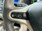 2011-honda-insight-13-se-small-13