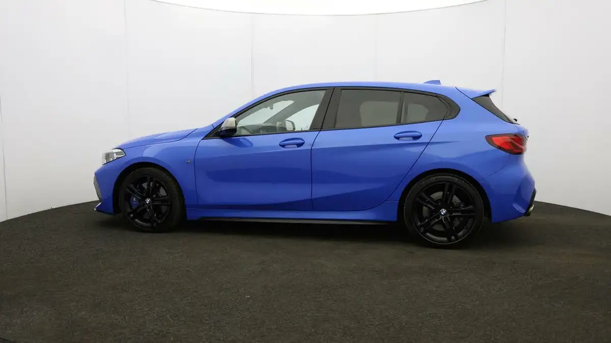 2020-bmw-1-series-20-m135i-xdrive-big-61