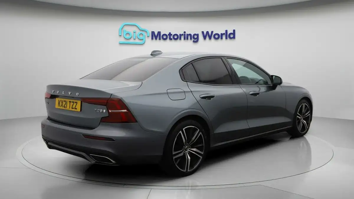 2021-volvo-s60-20-t8-r-design-plus-big-7