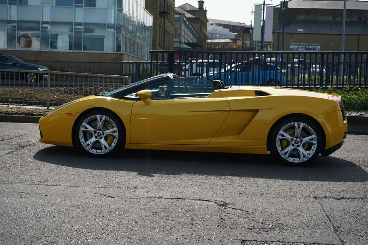 2007-lamborghini-gallardo-50-520bhp-spyder-e-gear-big-7