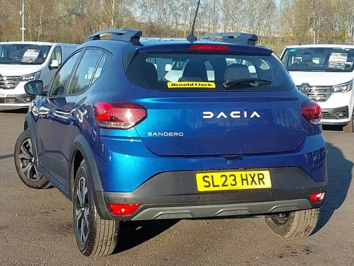 2023-dacia-sandero-stepway-10-tce-journey-90bhp-big-1