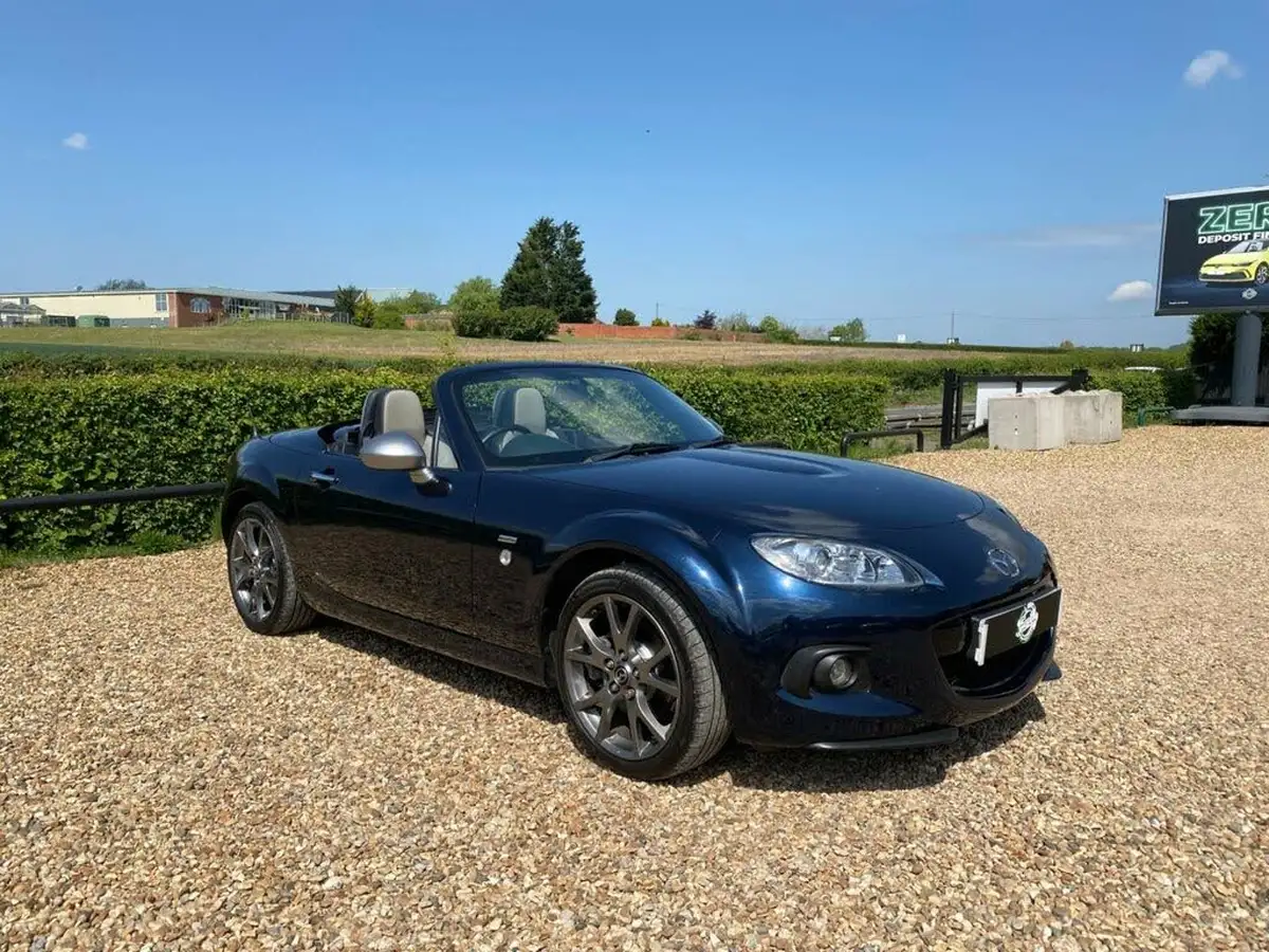 2014-mazda-mx-5-18-roadster-sport-venture-big-14