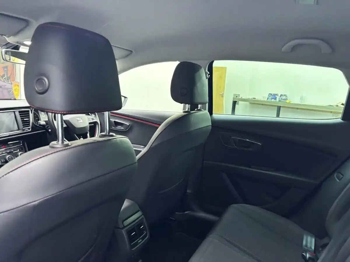 2020-seat-leon-15-tsi-evo-fr-130ps-hatchback-big-20