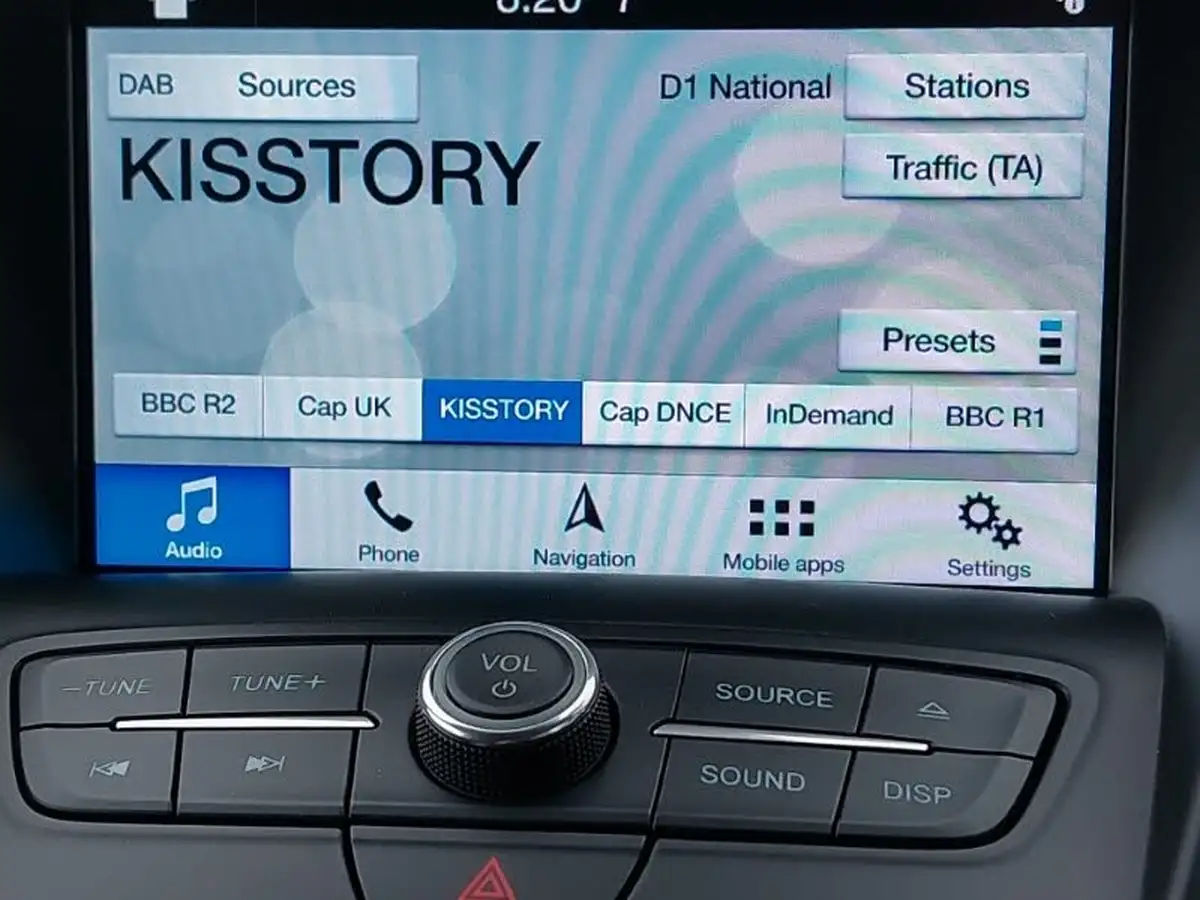 2019-ford-kuga-20tdci-st-line-150ps-ss-big-12