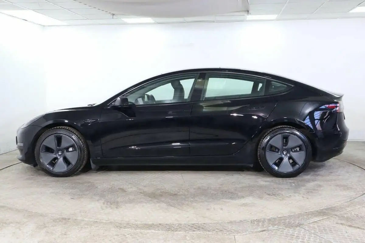 2021-tesla-model-3-e-long-range-4x4-big-4